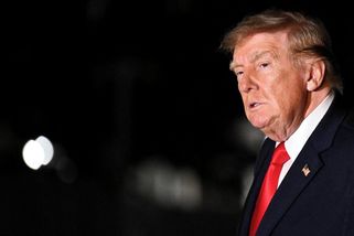 Souhlasily, protože jsem to řekl. Trump vysvětloval příměří, k němuž se Rusko ani Ukrajina nehlásí - Novinky